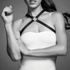BIJOUX - INDISCRETS MAZE CROSSED CHEST HARNESS BLACK - Amore24