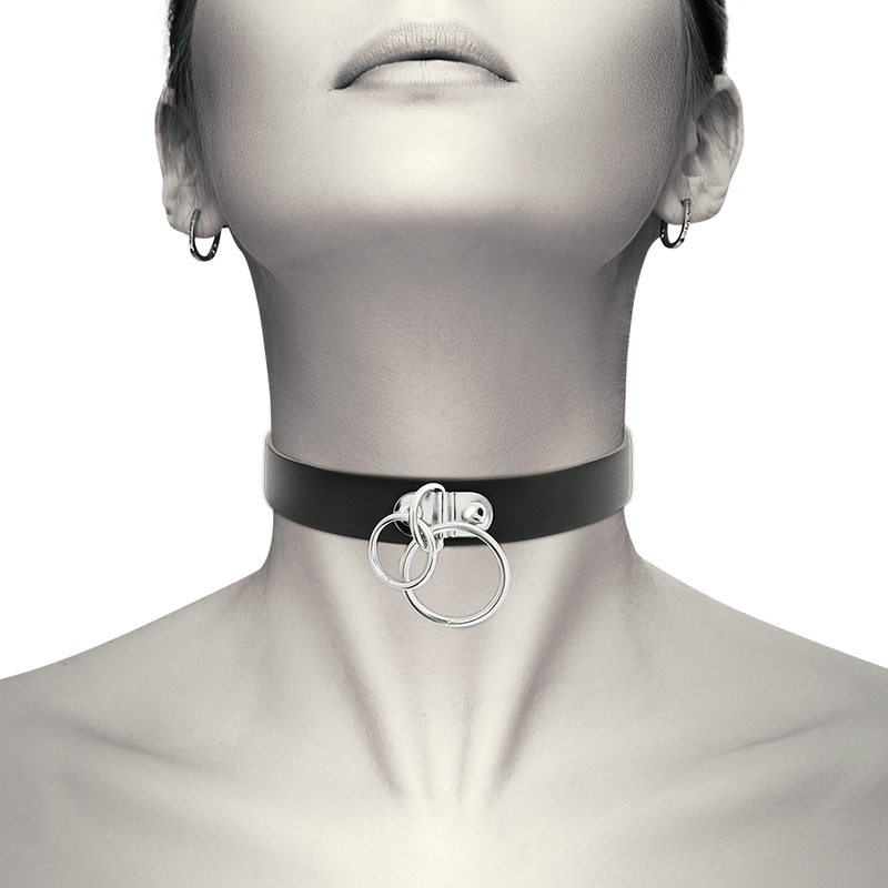 COQUETTE CHIC DESIRE - DOUBLE RING VEGAN LEATHER CHOKER - Amore24