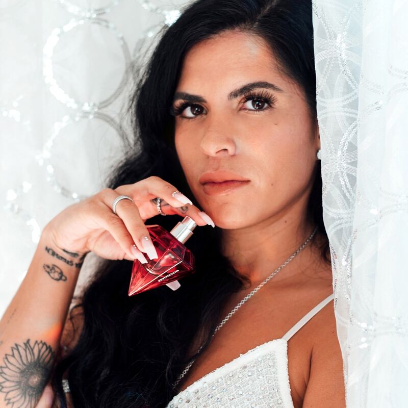 EYE OF LOVE - MATCHMAKER RED DIAMOND LGBTQ PERFUME PHEROMONES FOR HER 30 ML - Amore24