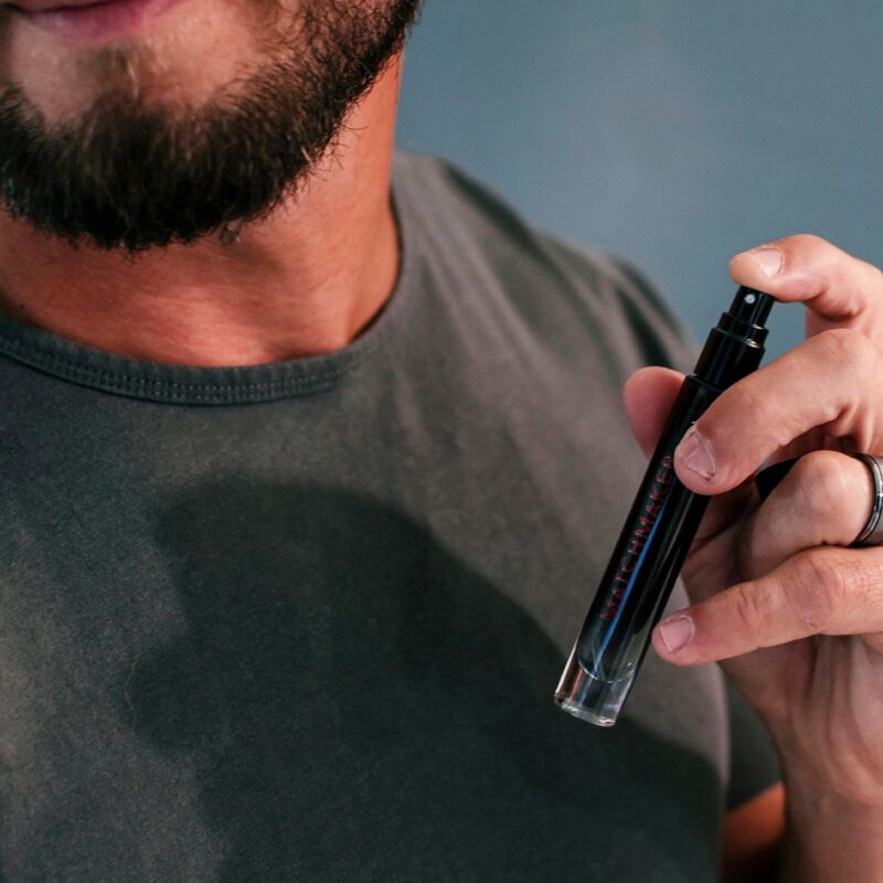 EYE OF LOVE - MATCHMAKER BLACK DIAMOND LGBTQ PERFUME PHEROMONES FOR HIM 10 ML - Amore24