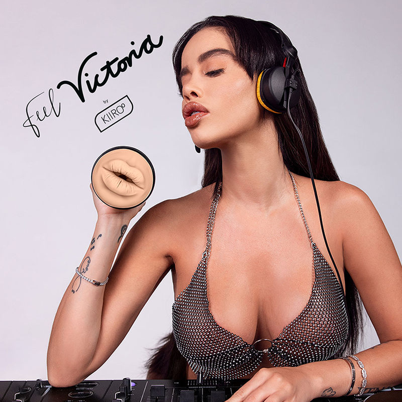 KIIROO - FEEL VICTORIA JUNE BOCA - Amore24