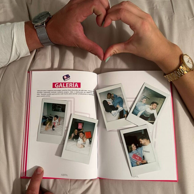 COUPLETITION - LOVE DIARY ALBUM OF MEMORIES & WISHES FOR A COUPLE - Amore24