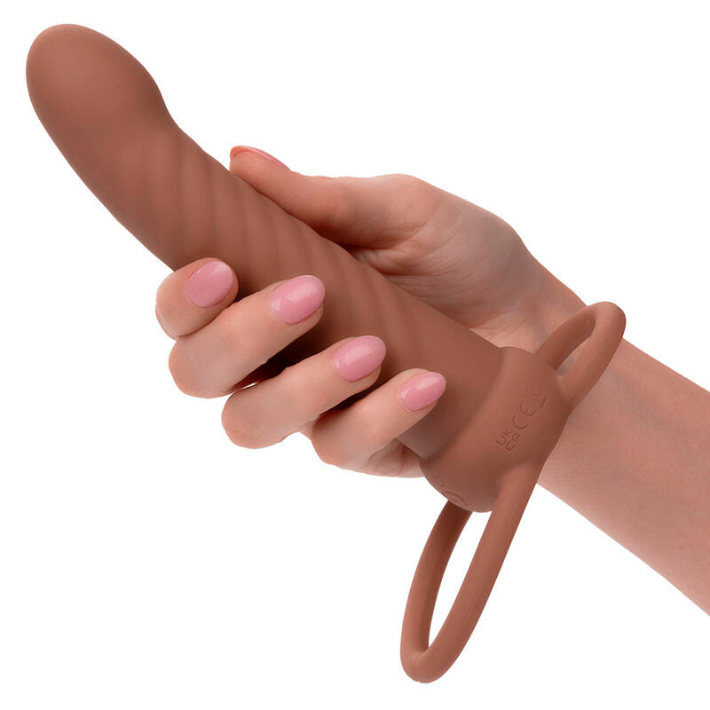 CALEXOTICS - MAXX RIBBED DUAL PENETRATOR 10 VIBRATIONS BROWN - Amore24