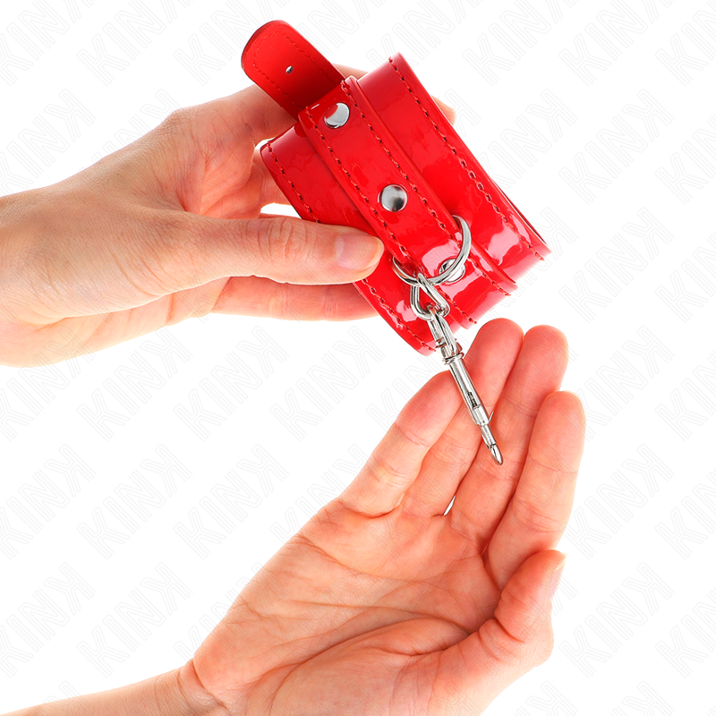 KINK - SHINY HAND CUFFS RED ADJUSTABLE 23-33 CM - Amore24