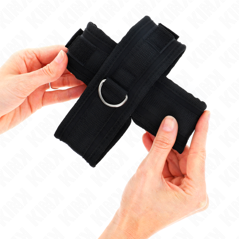 KINK - CROSS CUFFS BLACK 34 X 5.5 CM - Amore24