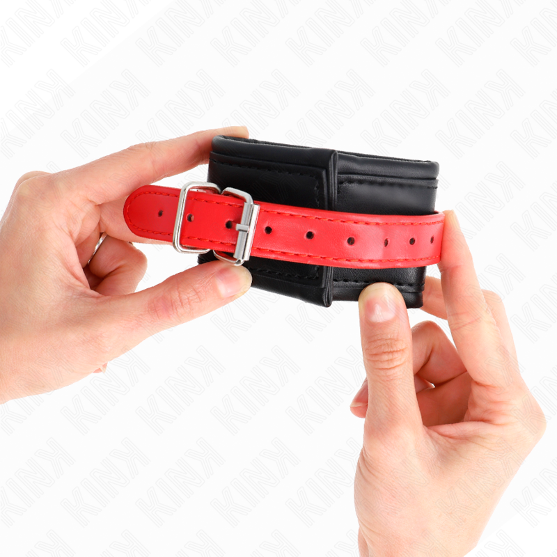 KINK - WRIST RESTRAINTS BLACK WITH RED BELT ADJUSTABLE 17-28 CM X 6 CM - Amore24
