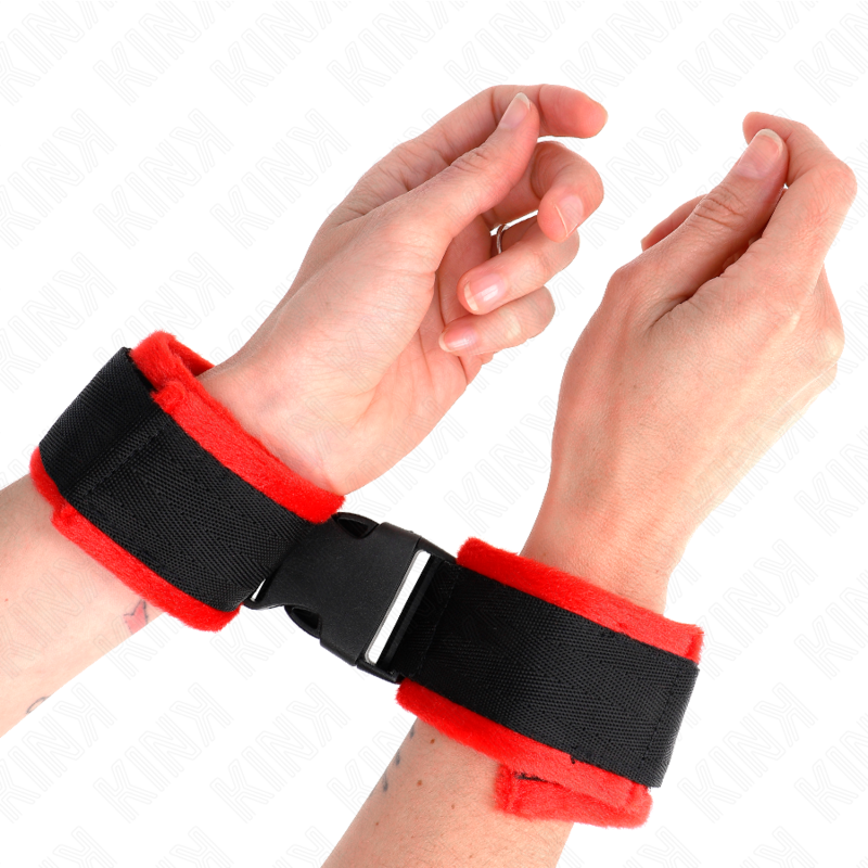 KINK - NYLON BIND HOOK&LOOP WRIST RESTRAINTS BLACK MODEL 1 AJDUSTABLE 25-35 CM X 6 CM - Amore24