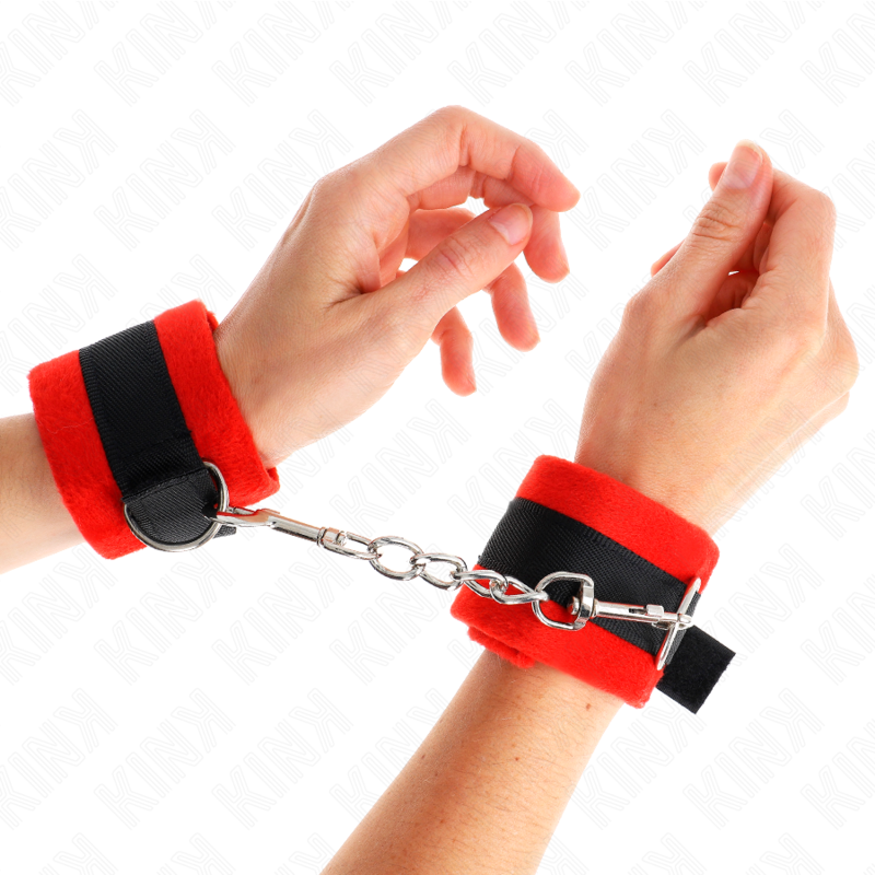 KINK - BEGINNER FUR HAND CUFFS BLACK-RED 30 X 7 CM - Amore24