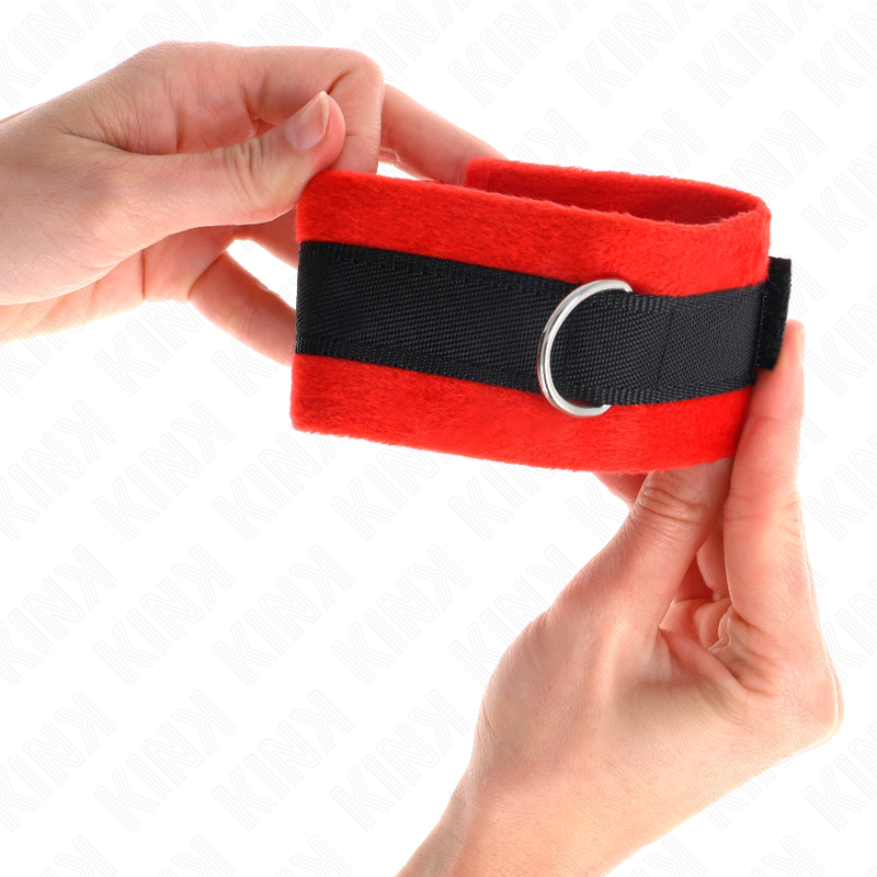 KINK - BEGINNER FUR HAND CUFFS BLACK-RED 30 X 7 CM - Amore24