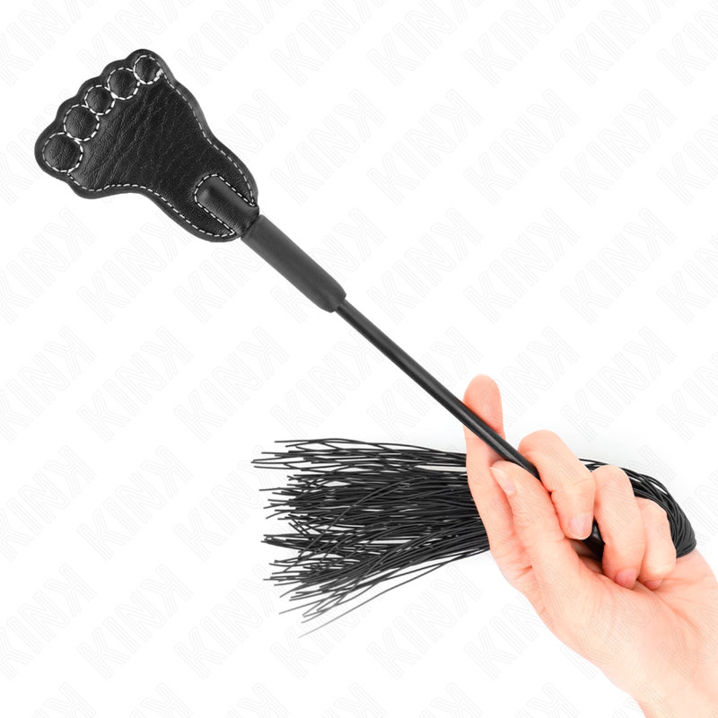 KINK - FOOT SHAPED PADDLE WITH TASSEL WHIP 31 CM - Amore24