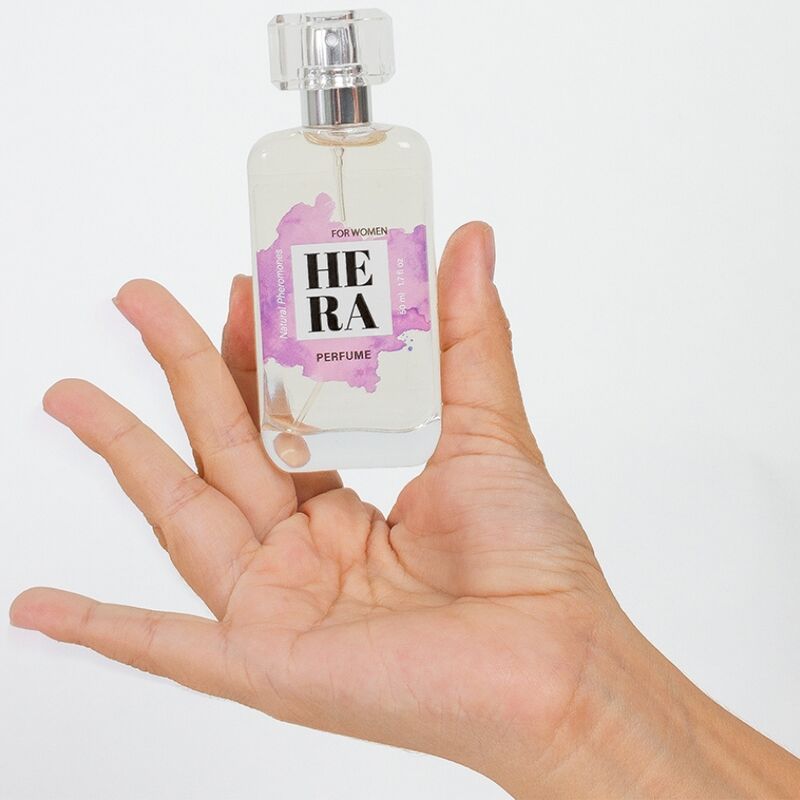 SECRETPLAY - HERA NATURAL PERFUME PHEROMONES SPRAY FOR WOMEN 50 ML - Amore24