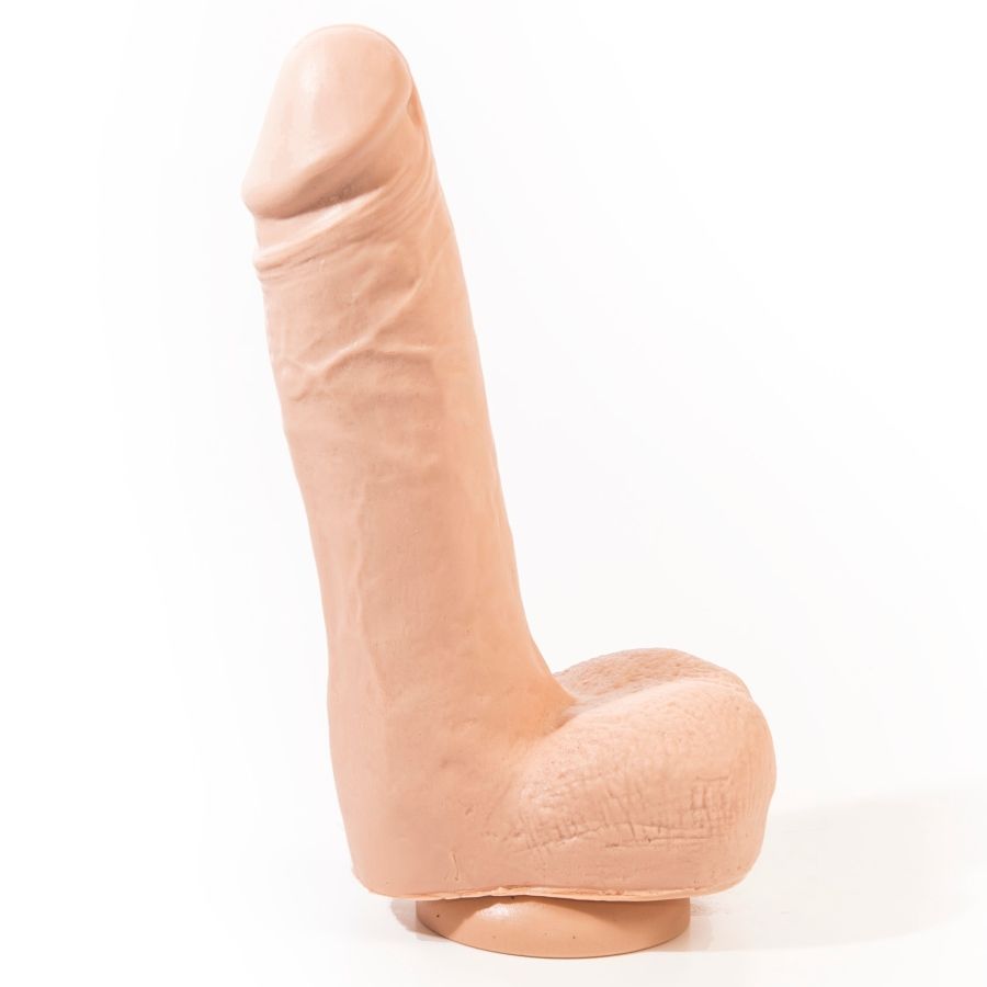 PINK ROOM - ANTON REALISTIC DILDO FLESH 21.5 CM - Amore24