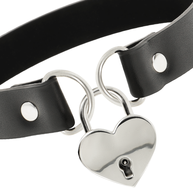 COQUETTE CHIC DESIRE - VEGAN LEATHER NECKLACE WITH HEART ACCESSORY WITH KEY - Amore24