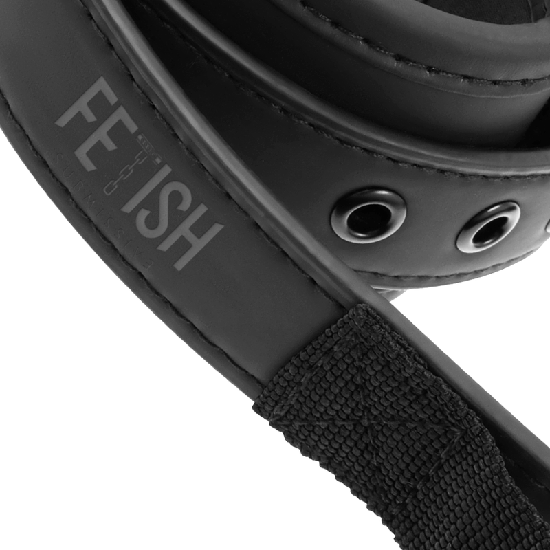 FETISH SUBMISSIVE - NOPRENE LINING HANDCUFFS WITH HANDLE - Amore24