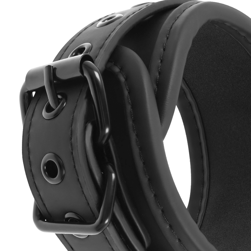 FETISH SUBMISSIVE - VEGAN LEATHER NECKLACE AND HANDCUFFS WITH NOPRENE LINING - Amore24