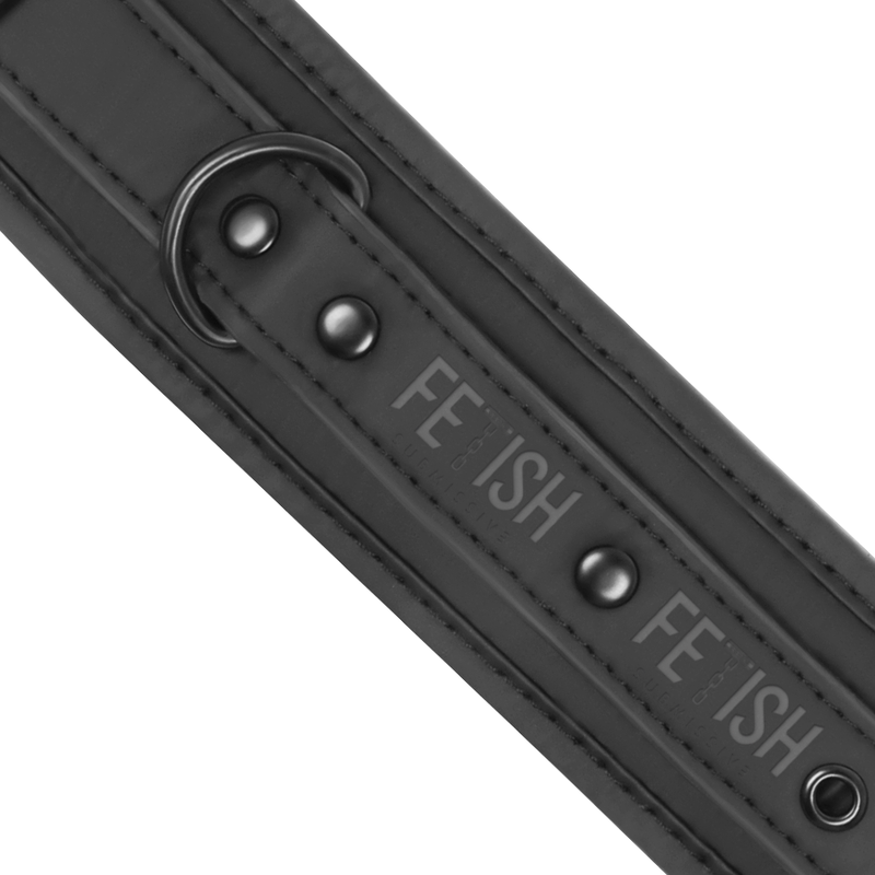 FETISH SUBMISSIVE - VEGAN LEATHER NECKLACE AND HANDCUFFS WITH NOPRENE LINING - Amore24