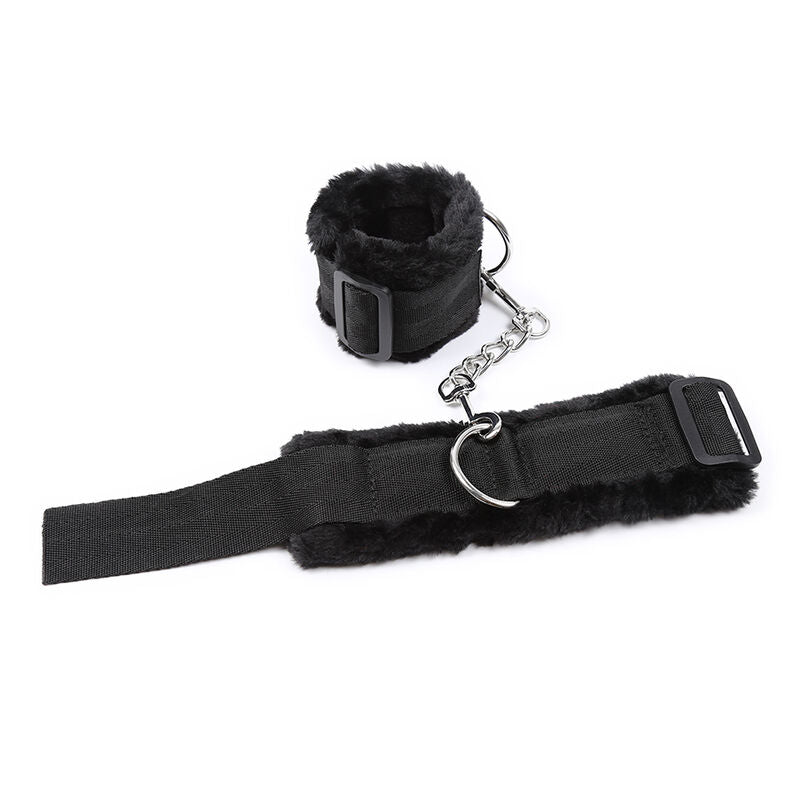 OHMAMA FETISH - FURRY LINED WRIST RESTRAINTS - Amore24