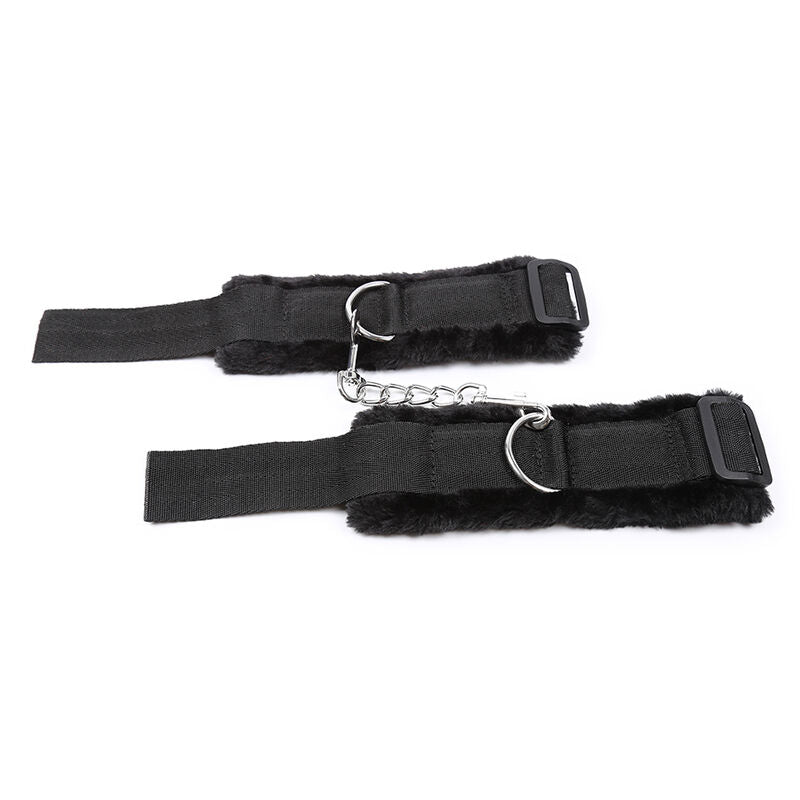 OHMAMA FETISH - FURRY LINED WRIST RESTRAINTS - Amore24