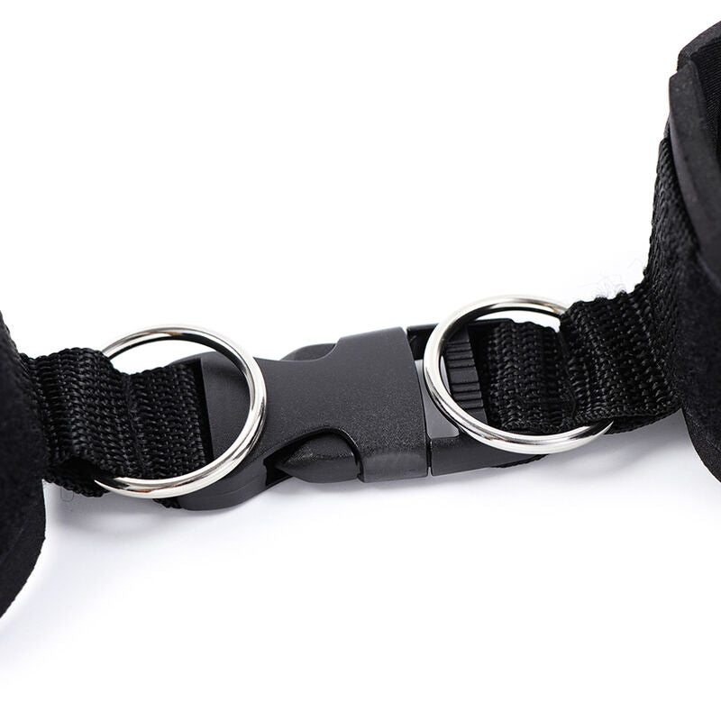 OHMAMA FETISH - NEOPRENE HOOK AND LOOP FASTENER WRIST RESTRAINTS - Amore24