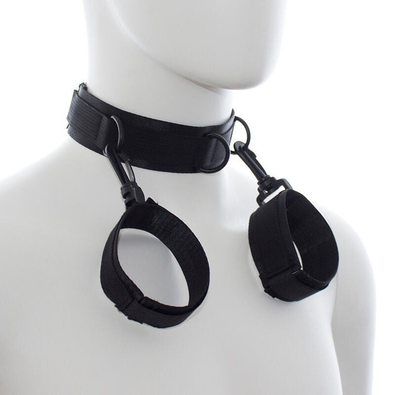 OHMAMA FETISH - NYLON HANDCUFFS AND COLLAR - Amore24