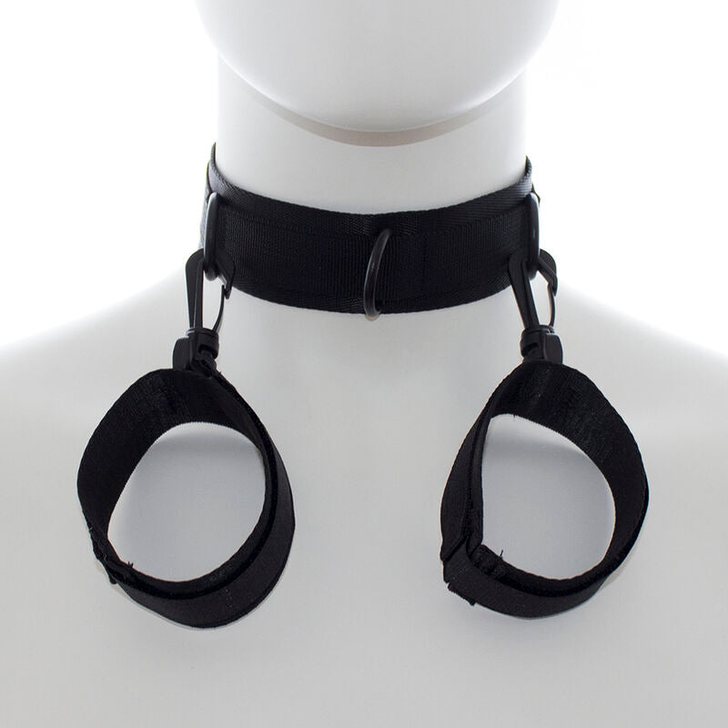 OHMAMA FETISH - NYLON HANDCUFFS AND COLLAR - Amore24