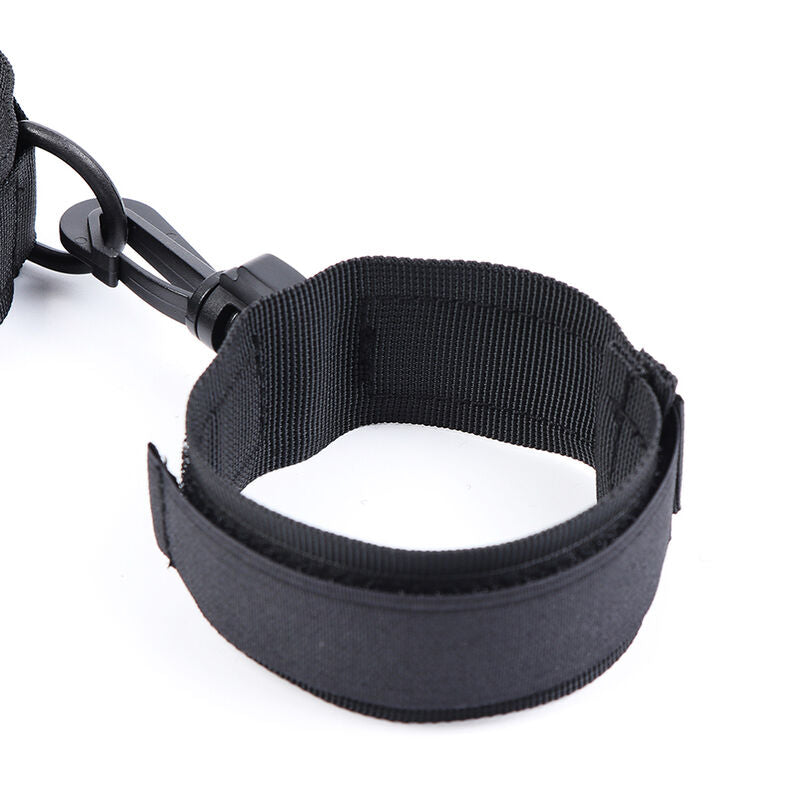 OHMAMA FETISH - NYLON HANDCUFFS AND COLLAR - Amore24